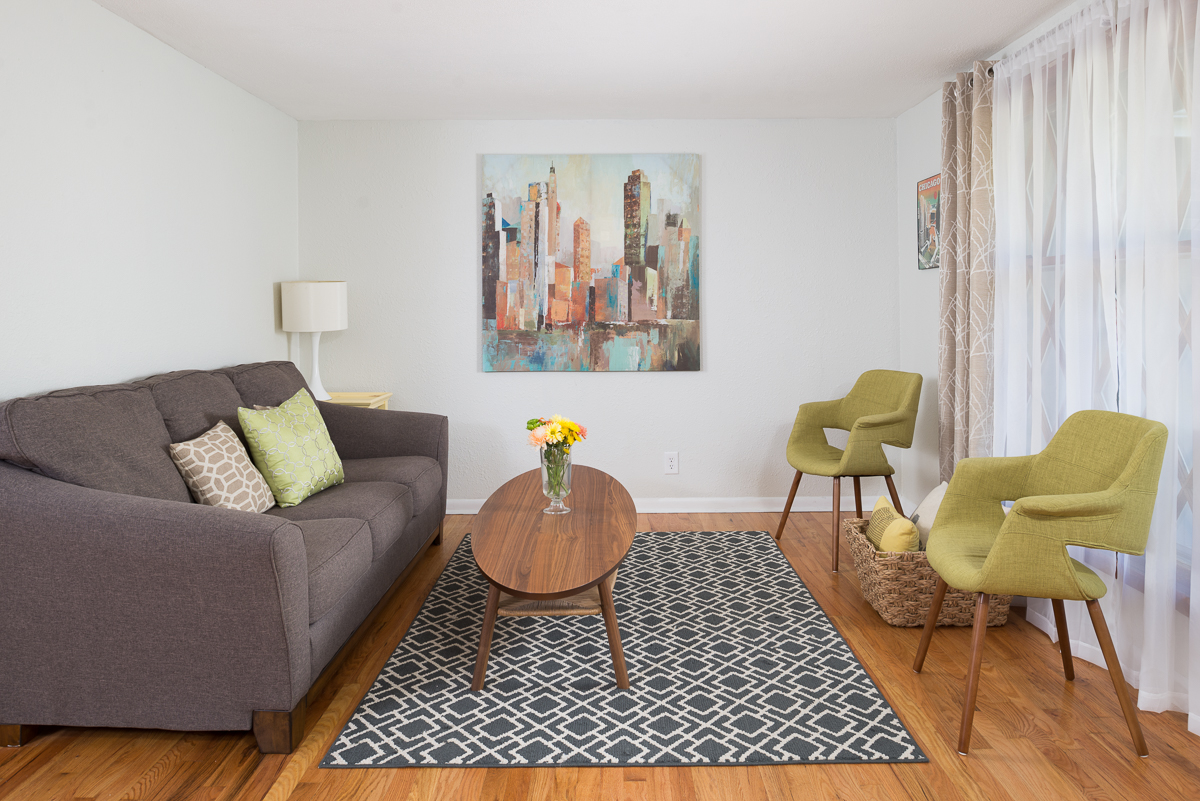 1601-ne-75th-terrace-living-room-2